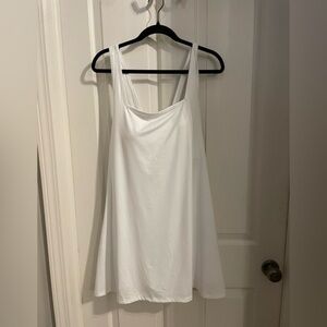 NWT Ideology XL white performance dress  with built in shorts and bra